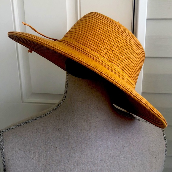 SHADE SHACK Sun Hat Beach Pool Cabana - Picture 2 of 5